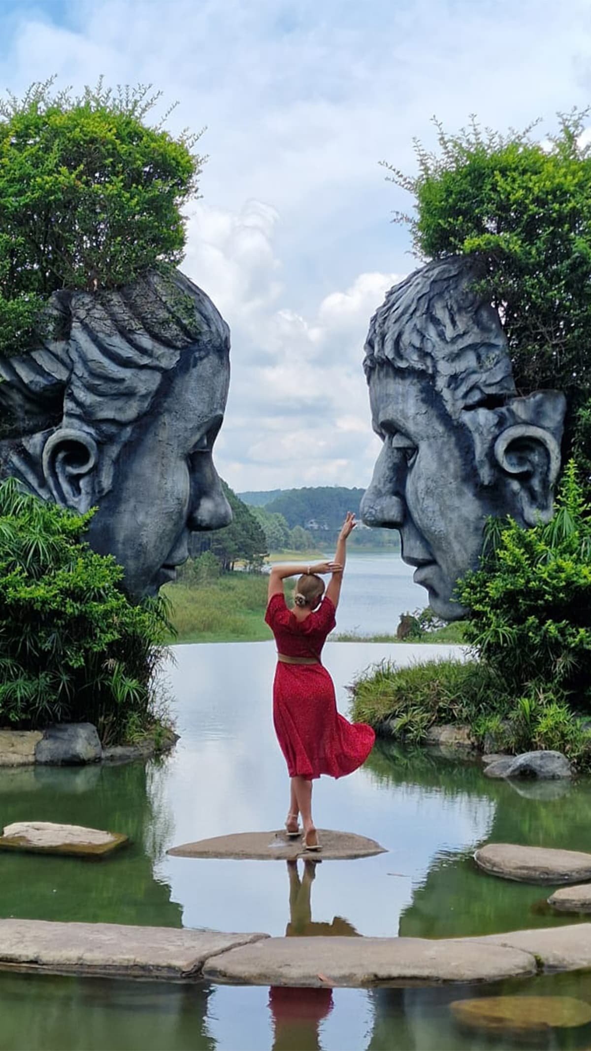 Экскурсия TianaTours из Нячанга: глиняная деревня в Далате, красная глина, сказочные скульптуры и горный Вьетнам.